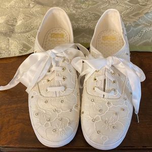 Kate Spade cream lace/rhinestone Keds sz 8